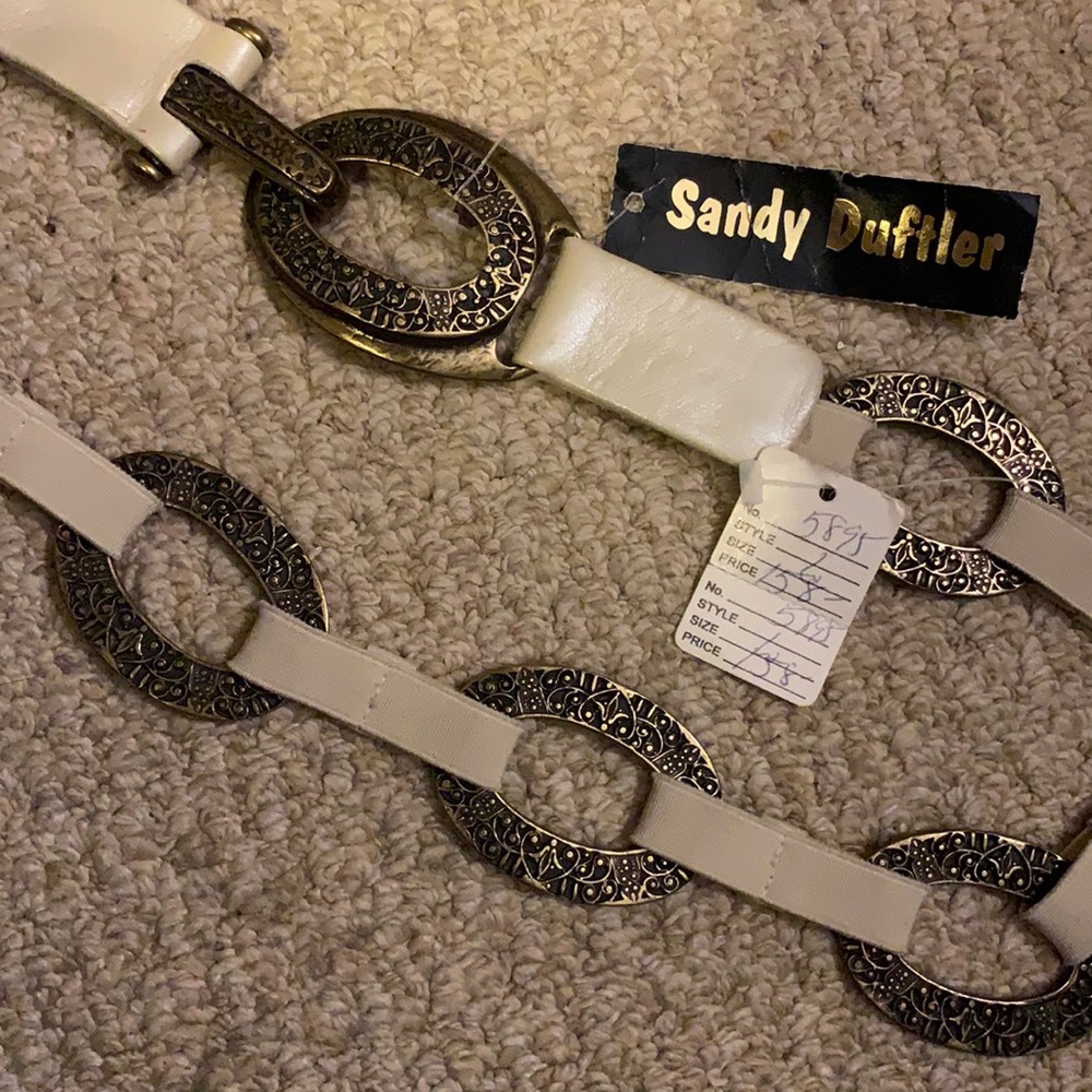 NWT! Sandy Duftler cream and gold belt (L)